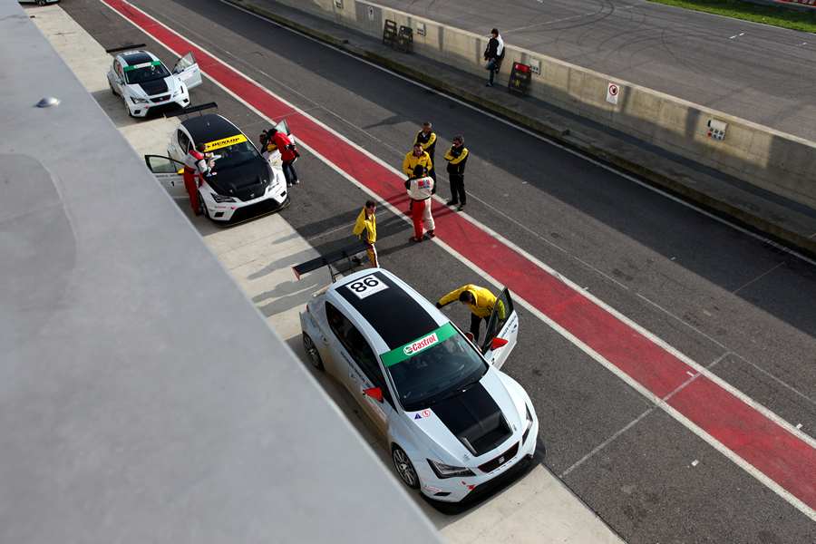 Seat in pista San Martino Cremona Circuit