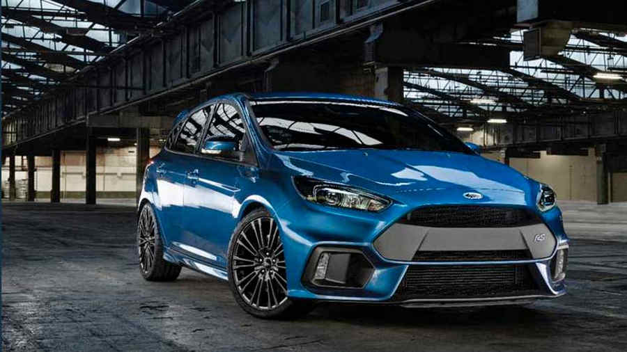 Ford_Focus_RS_2015