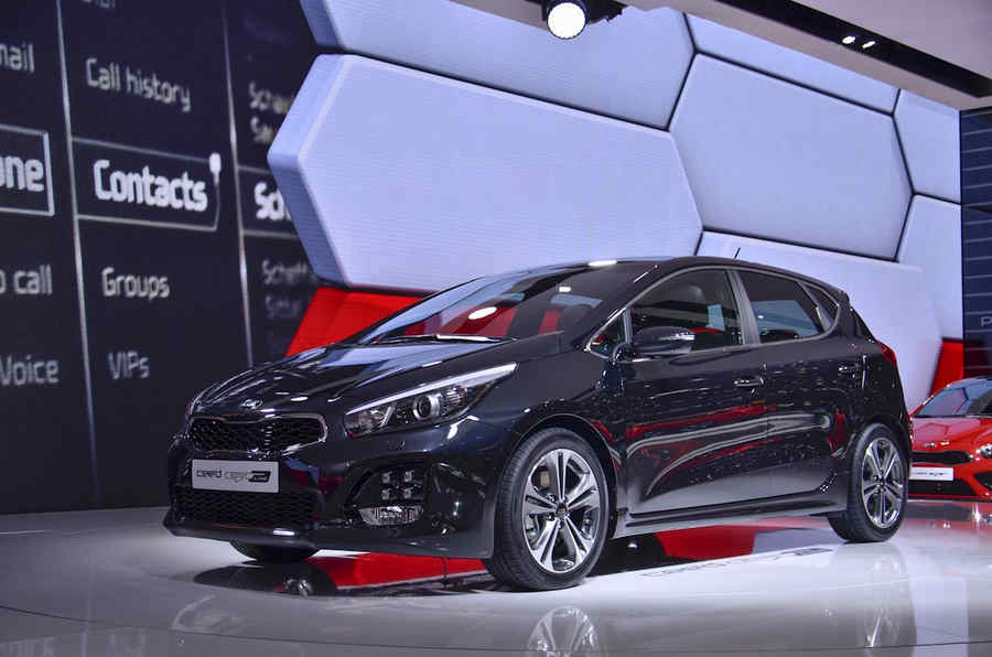 Kia_Ceed_GT_06_Salone_Ginevra_2015