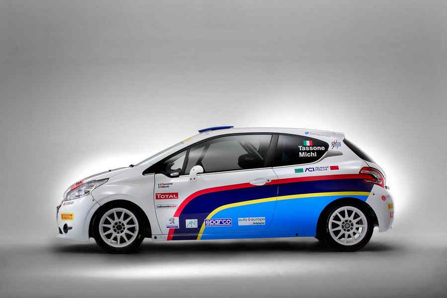 Peugeot-208-Rally-Junior-Team-2