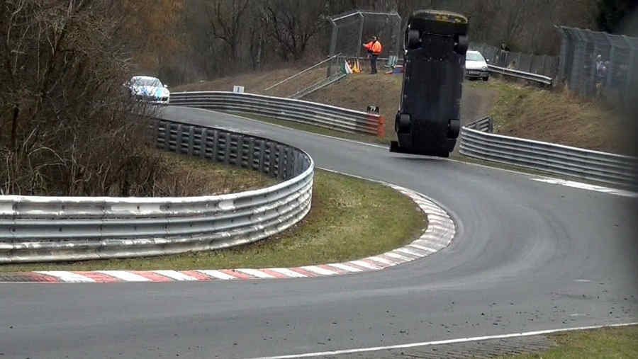 Nissan GT-R Nismo Horror Crash Nordschleife