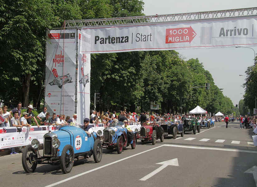 mille-miglia-passione-tensione-entusiasmo-partita-la-trentatreesima-rievocazione-storica-img_1135