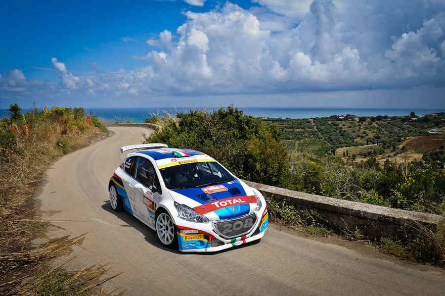Andreucci Peugeot 208 T16 2015