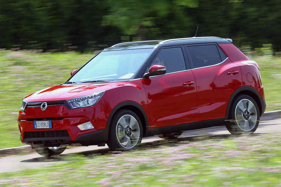 SSangYong-SUV-tivoli---42l#