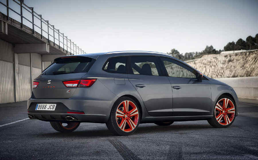 Seat_Leon_Cupra_ST_Statiche00006