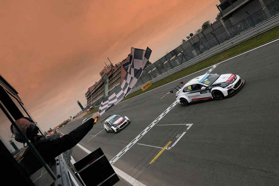Wtcc-2015-Nurbugrin-11g