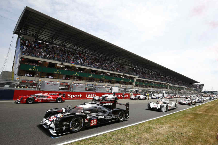 Porsche 919 Hybrid (18), Porsche Team: Romain Dumas, Neel Jani, Marc Lieb