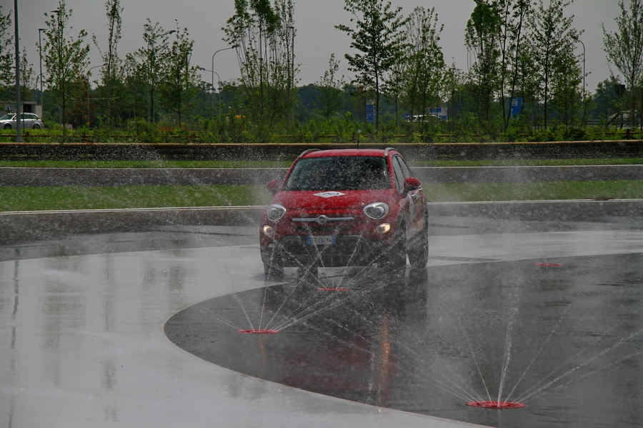 FCA-ACI-Vallelunga-guida-sicura-2