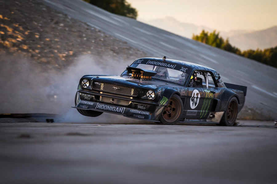 Ford-Mustang-Hoonicorn -RTR