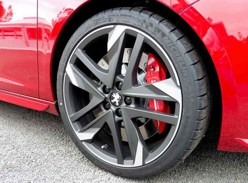 Peugeot 308 GTi (11)