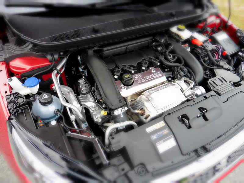 Peugeot 308 GTi (13)