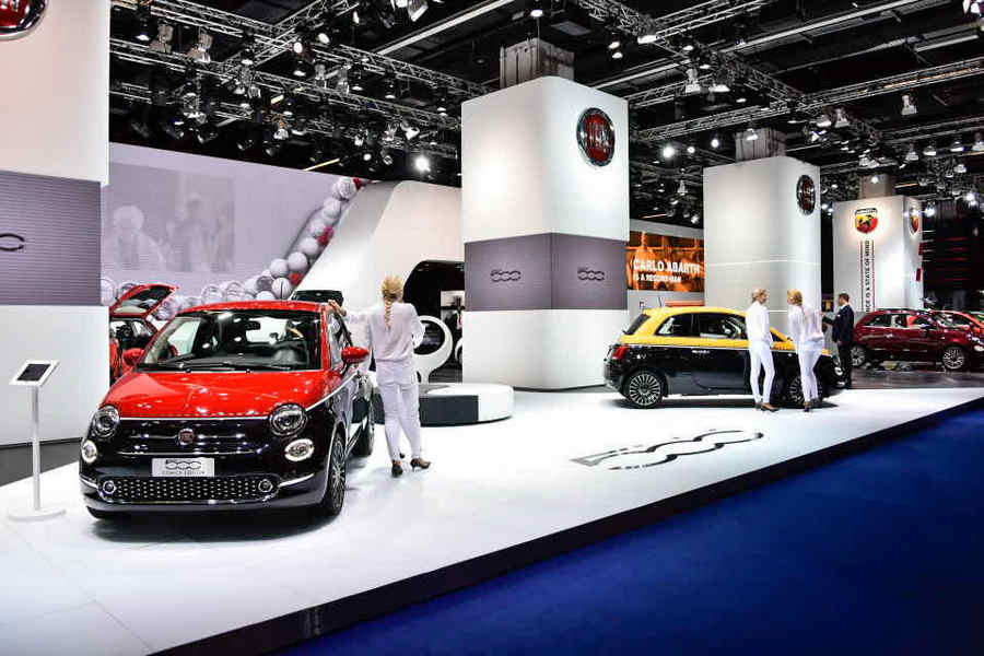 Fiat_500_Salone_Francoforte_2015_08
