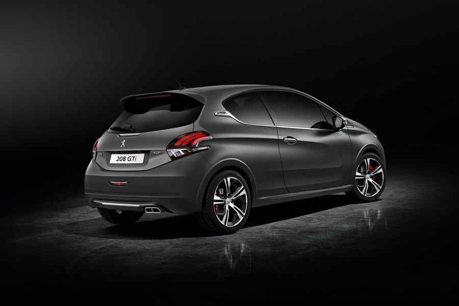 Peugeot Driving Experience-208-Gti-2