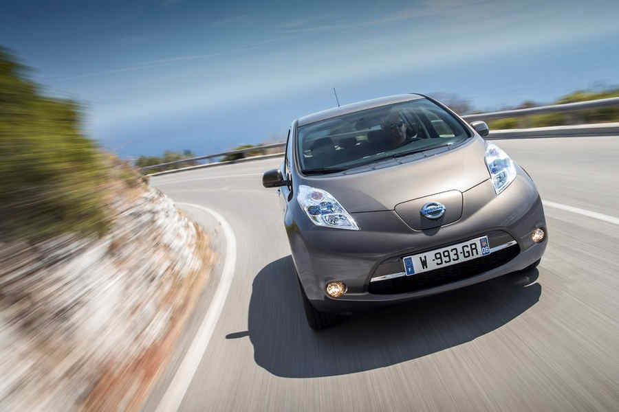 nissan-leaf-2016-autonomia-250-km-14