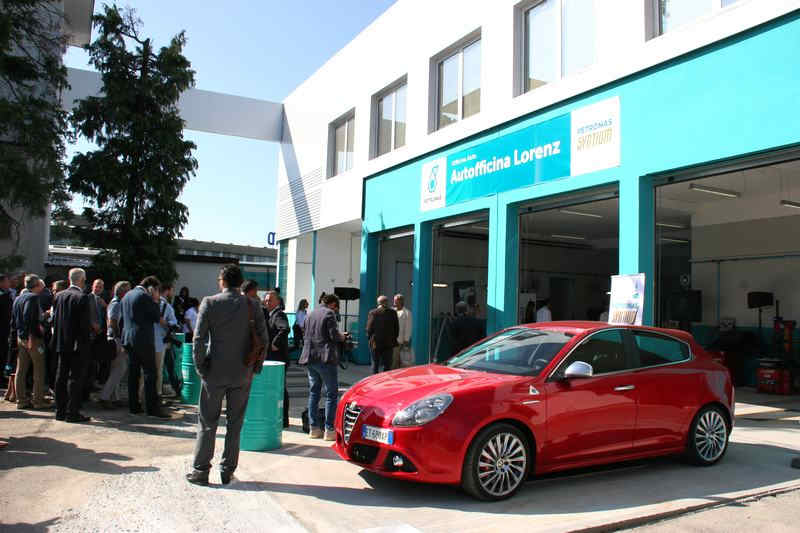 petronas-syntium-vimercate-2015-officina (9)