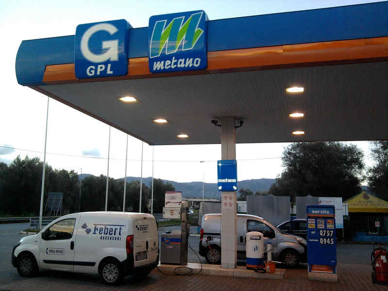 Distributore di metano che adesso può erogare in modalità self-service