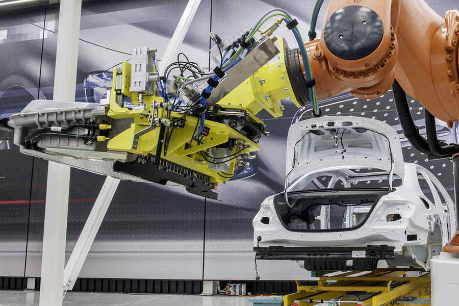 Mercedes-Benz-Industria-4