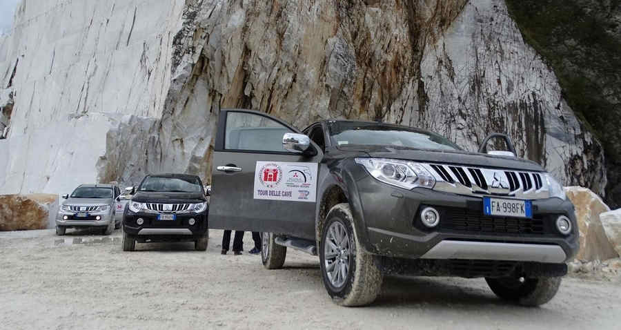 carrara-4x4-fest-scuola-pilotaggio-mitsubishi-fif