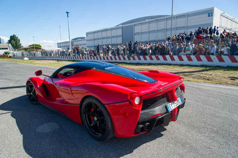 supercar-roma-2015-105