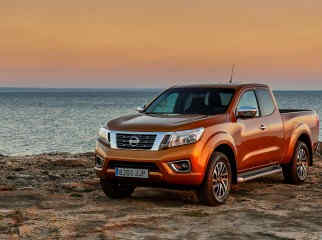 NP300 Navara Pickup of the Year 2016