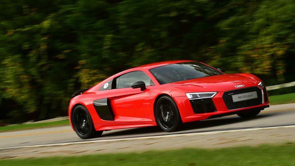 audi-auto-sportive-r8-rs7-s8-11