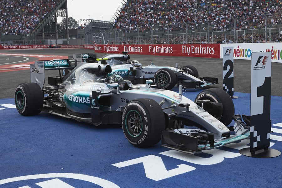 f1-2015-gp-messico-gara-33