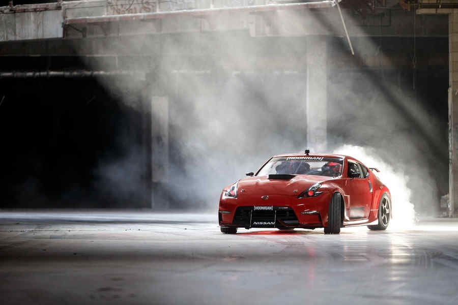 Nissan and Hoonigan team up to celebrate black Friday at the mal
