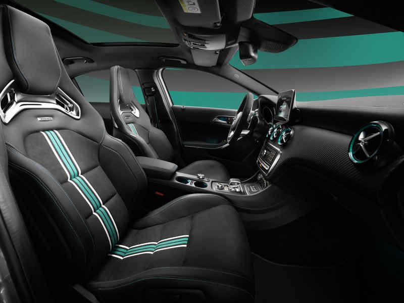 Mercedes-AMG A 45 4MATIC Champions Edition
