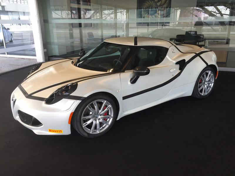alfa-romeo-4c-nurburgring-motor-village-2