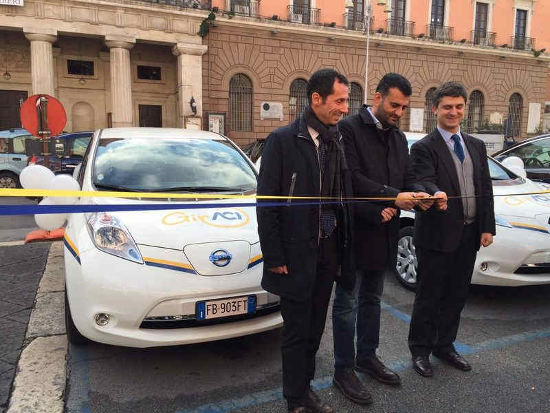 nissan-leaf-car-sharing-elettrico-bari (2)