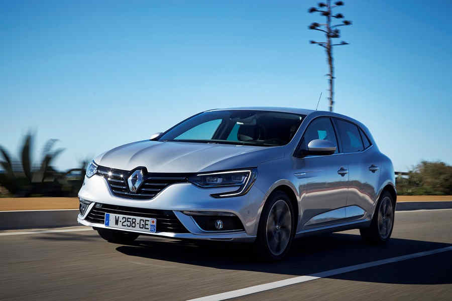 nuova-renault-megane-berlina-11