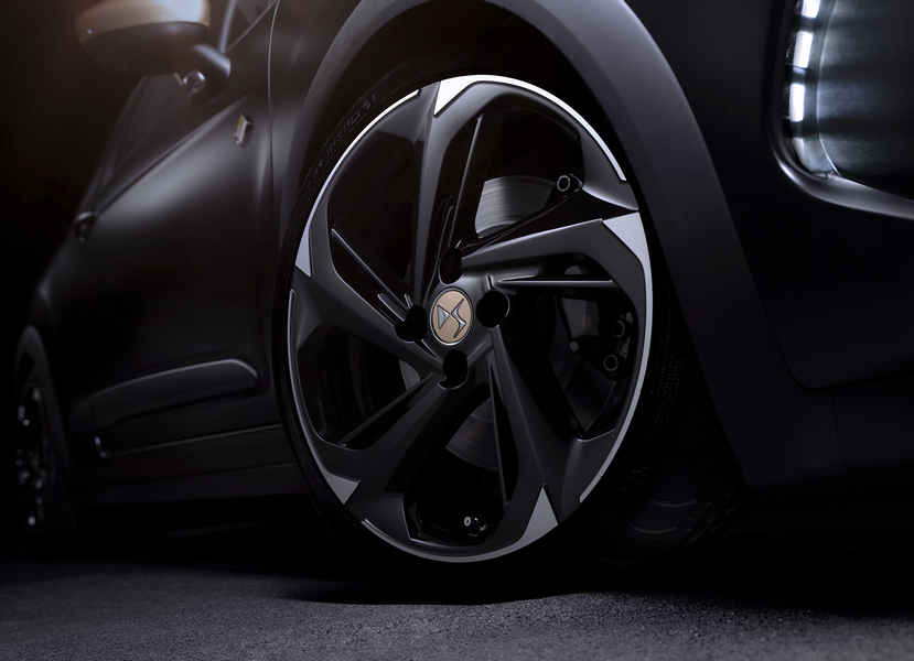 ds-3-performance-208-cv-8