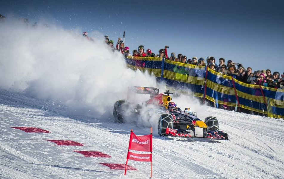 f1-red-bull-verstappen-neve-6