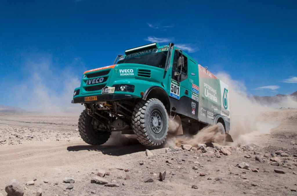 iveco dakar 2016 petronas vincitore