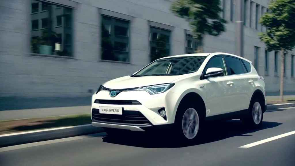 Prova Toyota Rav4 in città è molto riposante la guida