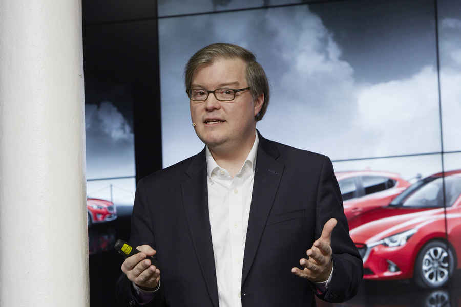 Jeff-Guyton-presidente-CEO-Mazda