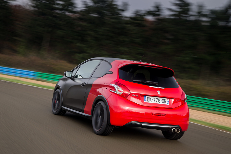 Peugeot 208 GTI 30-52