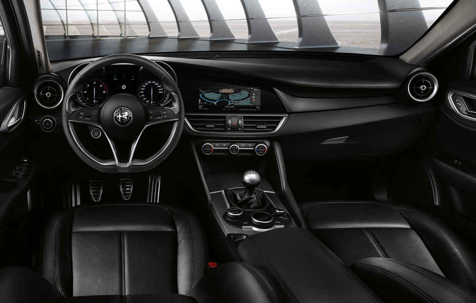 alfa-romeo_ginevra-giulia_07