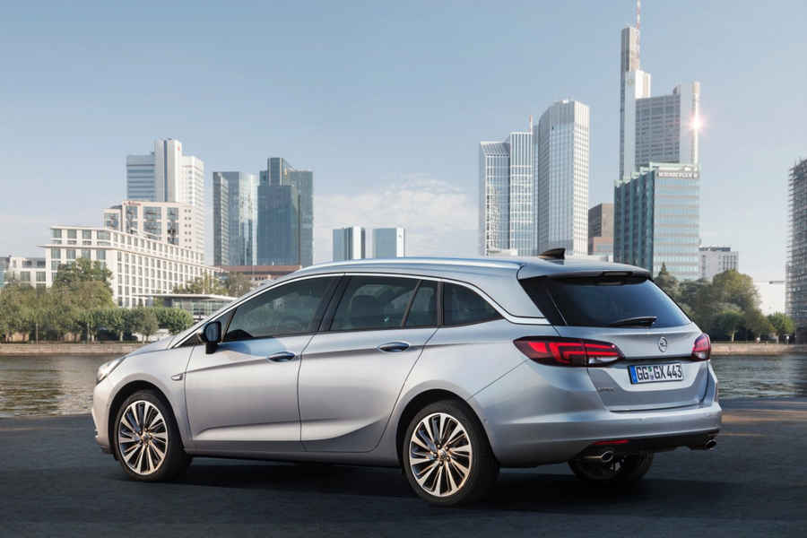 nuova-opel-astra-sports-tourer-34