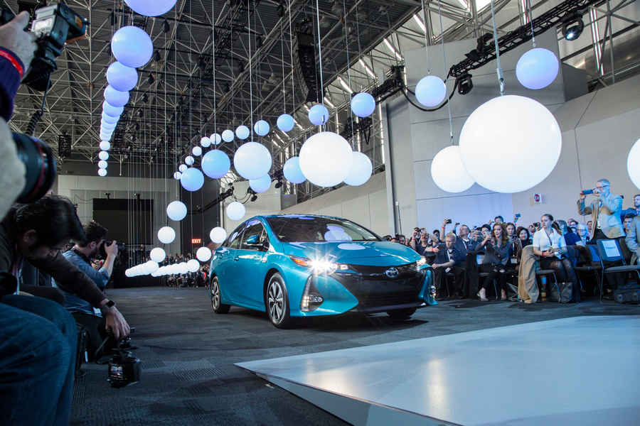 nuova-toyota-prius-prime-plug-in-3