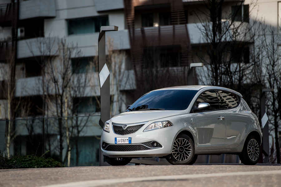 Nuova-Lancia-Ypsilon-Mya-14