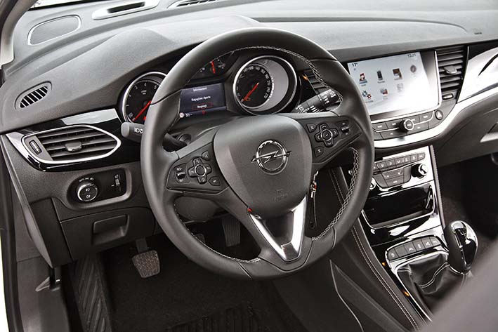 Opel Astra 1.0 Ecoflex Interni