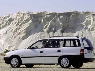 Opel-Kadett-F-Caravan