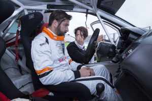 Edoardo Stoppa Striscia sulla Seat da gara