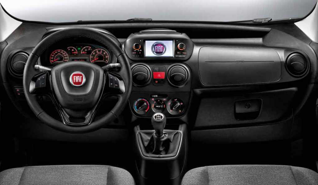 nuovo-fiat-fiorino-abitacolo