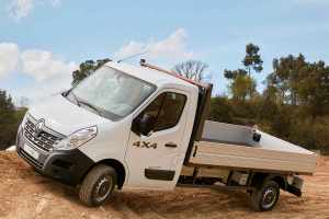renault-x-track-master-4x4-21