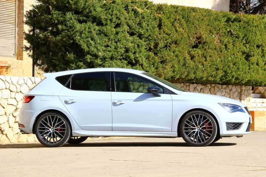 seat-leon-290-cupra-064