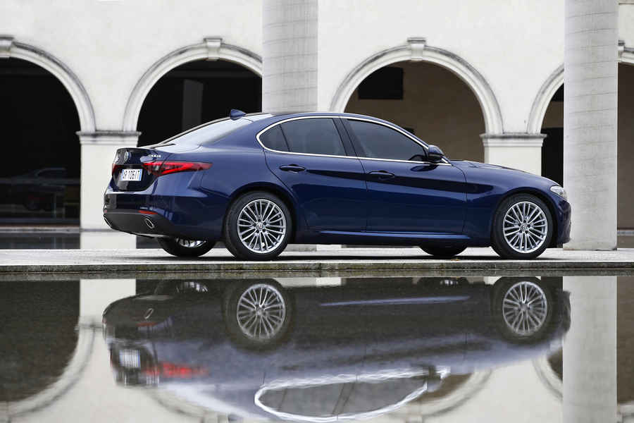 Alfa-Romeo-Giulia-13