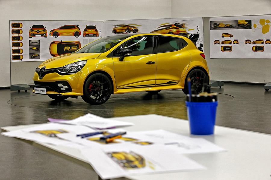 Renault_Clio_RS16_2016_Concept04