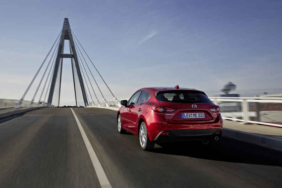 mazda3-1